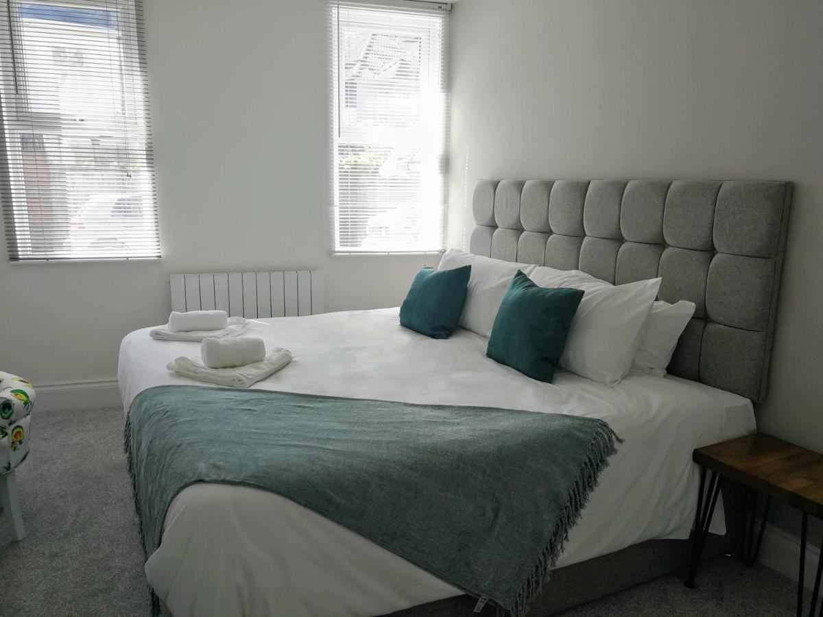 Apartament Derby Den By Cliftonvalley Bristol